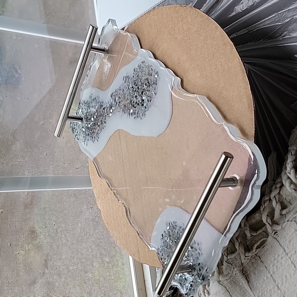 Hand Crafted Other - 🚫Handcrafted Resin Shattered Glass Effect Serving Tray Silver White Sparkly